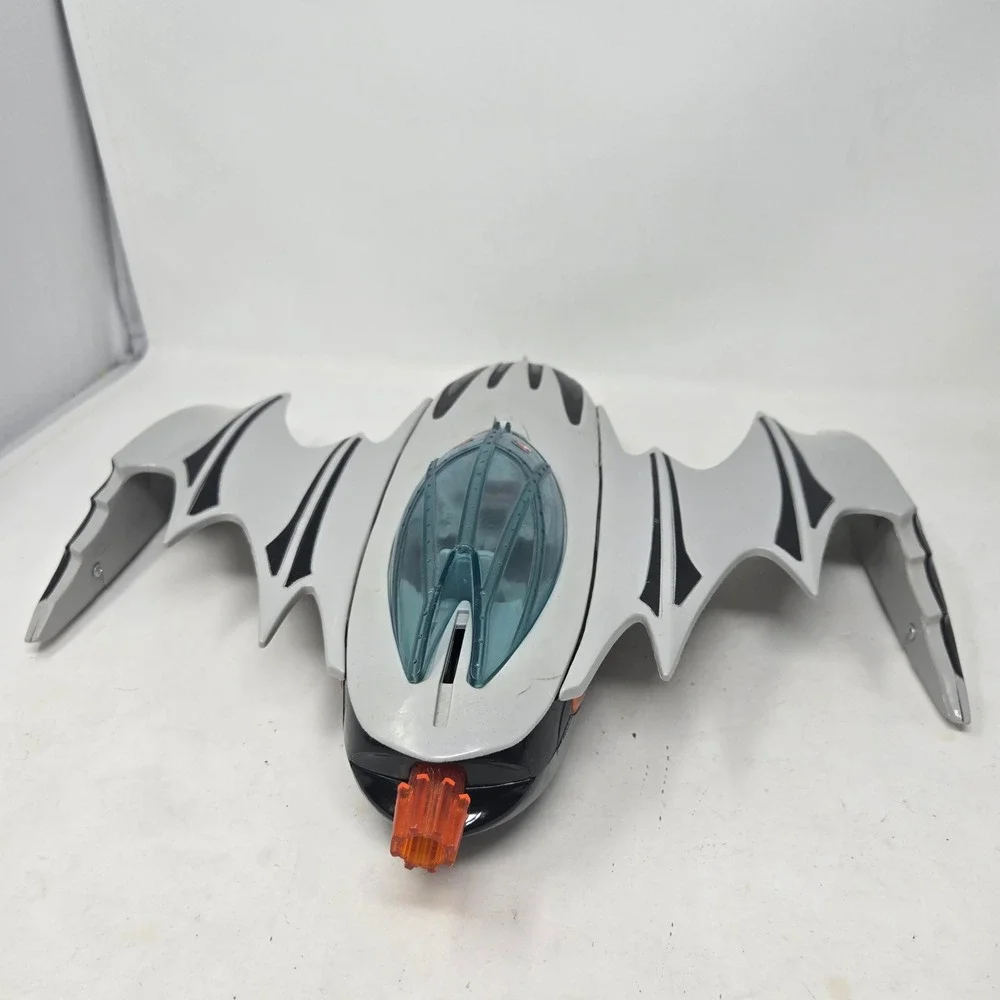 Vintage Kenner Batman Forever Robin Redbird Vehicle with Robin Action Figure